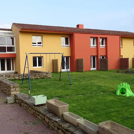 Du Cheval Blanc 3* Cerizay