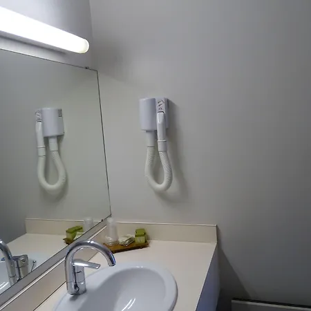 Du Cheval Blanc 3* Cerizay