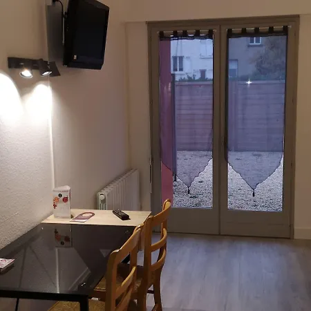 Du Cheval Blanc 3* Cerizay