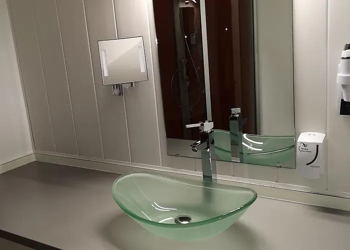 Du Cheval Blanc Hotel 3*